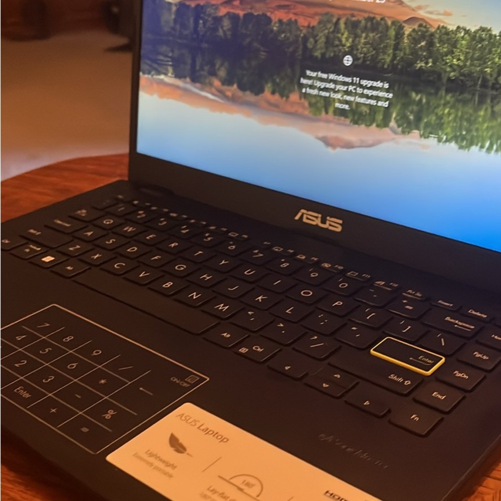 ASUS Laptop with Numeric Keypad